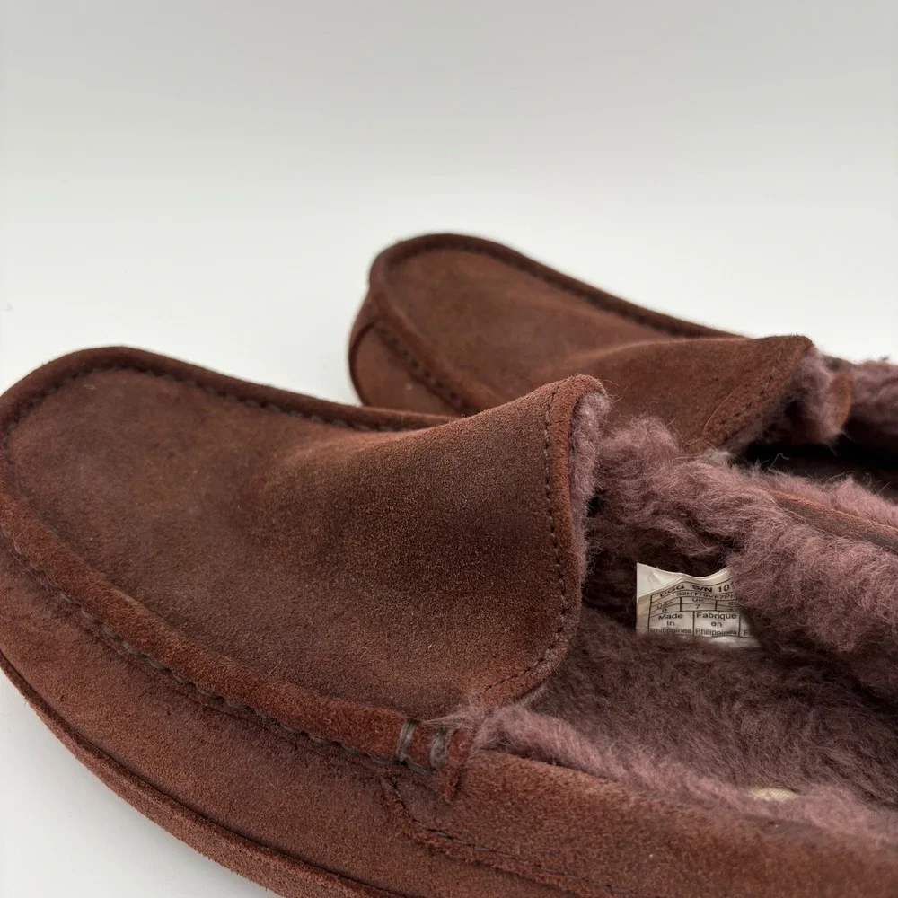 UGG‎ Mens 8 Ascot Suede Leather Moccasin Slippers Chestnut Brown Sheepskin Lined